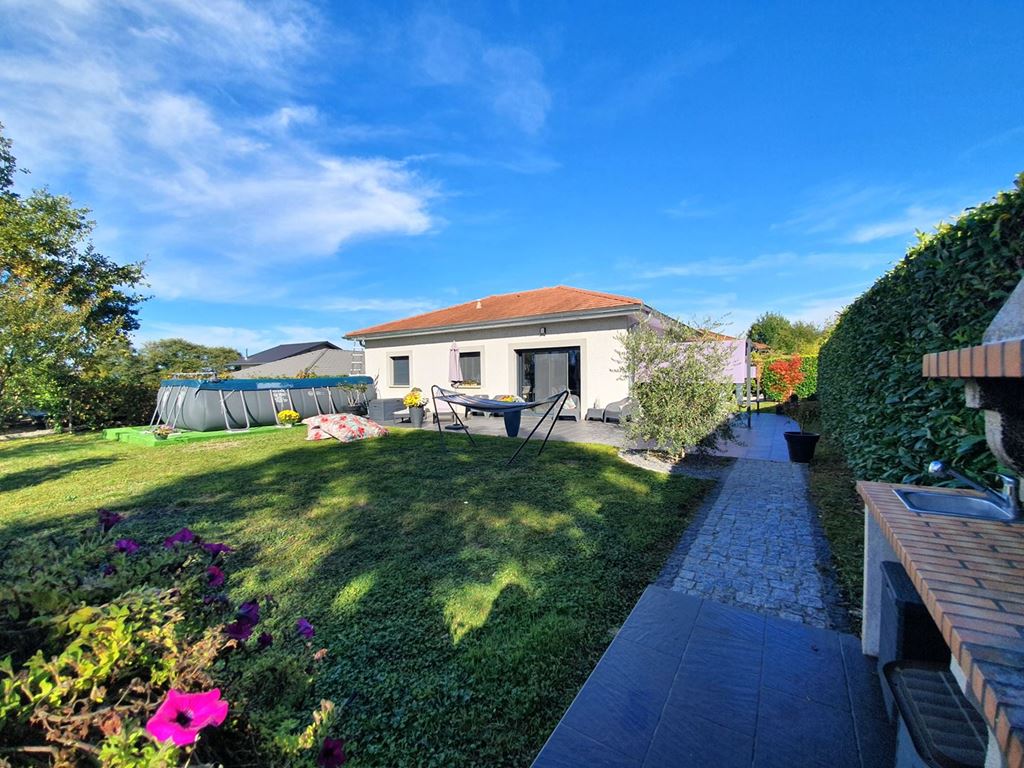 Maison de plain pied BRENTHONNE 635000€ BOUCHER IMMOBILIER Maison de plain pied BRENTHONNE 635000€ BOUCHER IMMOBILIER